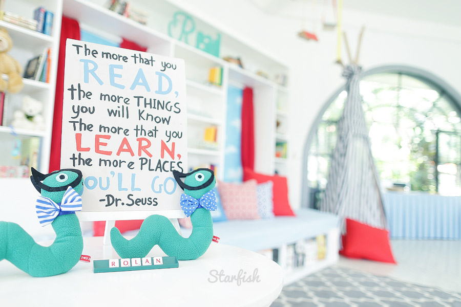 bookworm themed kiddie party photo by Starfish Media